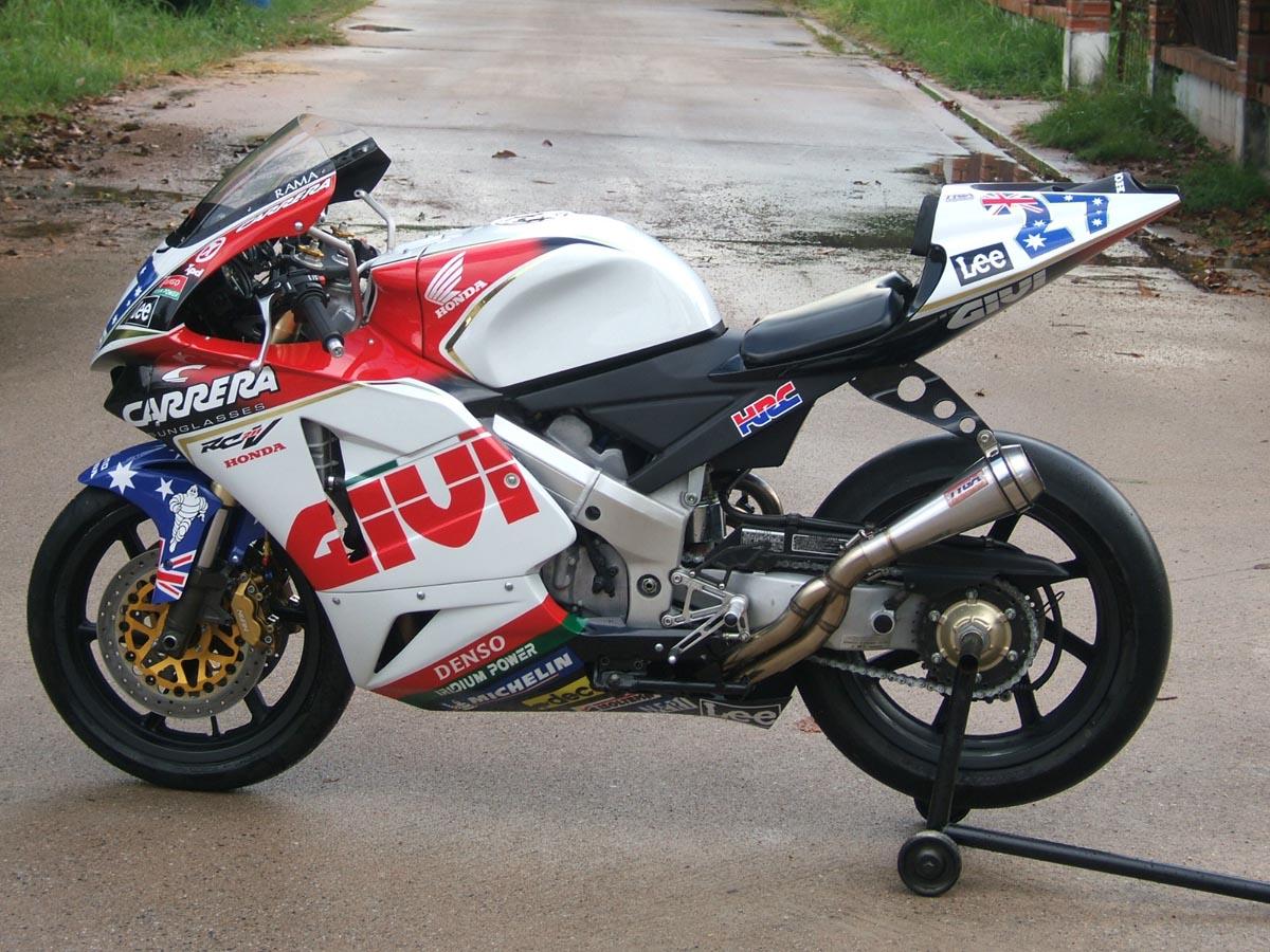 Stoner replica honda #4