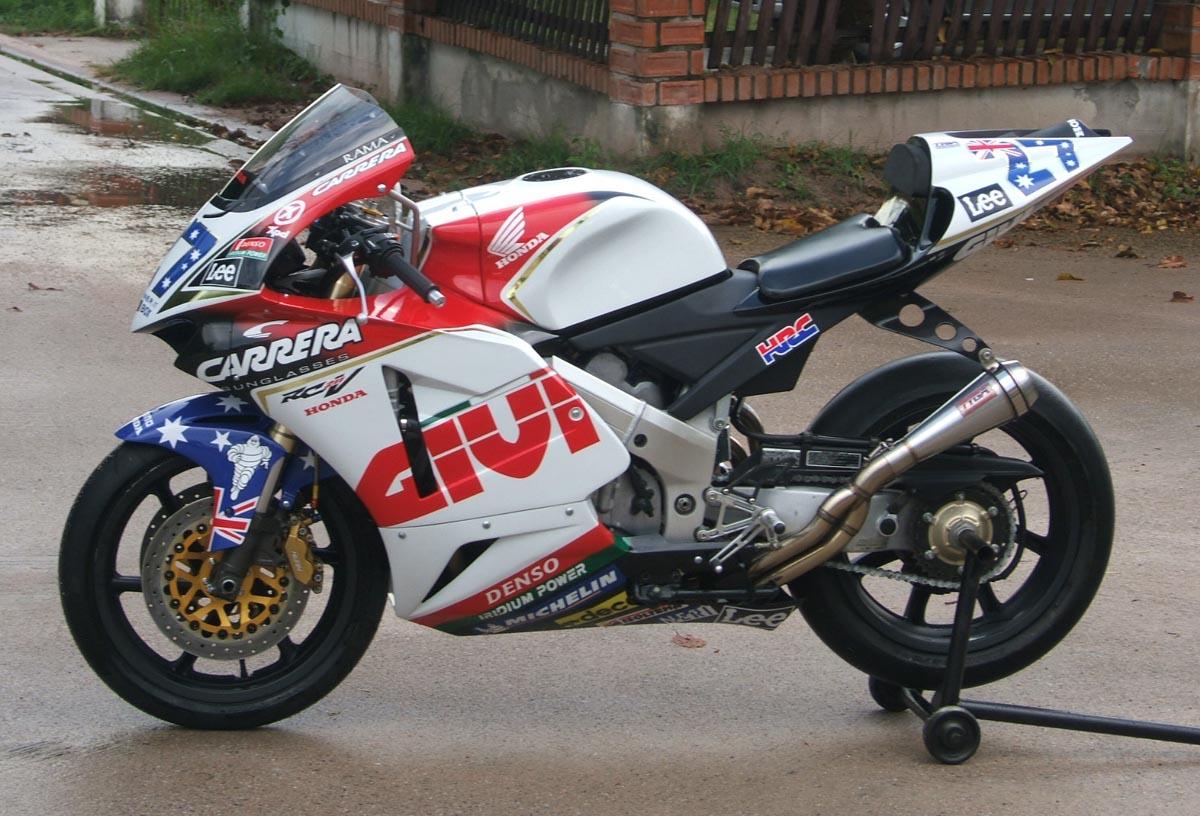 Stoner replica honda #6