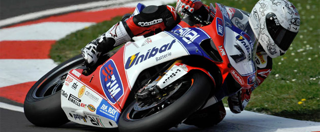 carlos checa