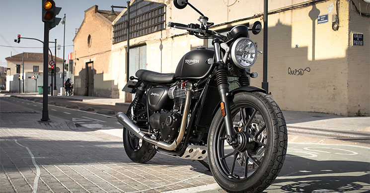 triumph-street-twin-BratTracker.jpg