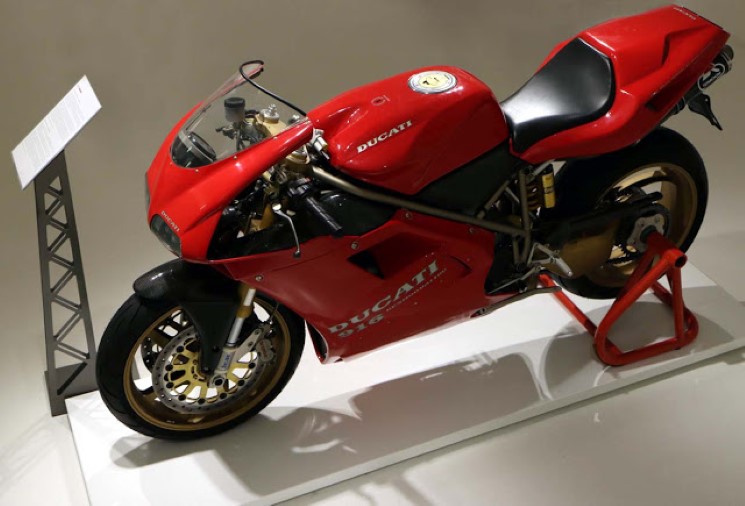 ducati 916