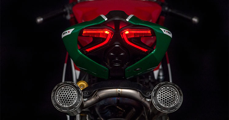1299-PanigaleRFinalEdition.jpg