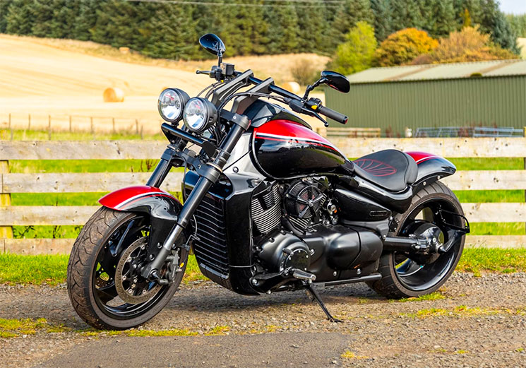-Suzuki-VZR-Intruder-Custom