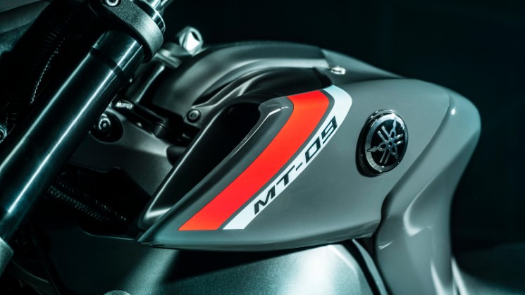 yamaha mt09 2021