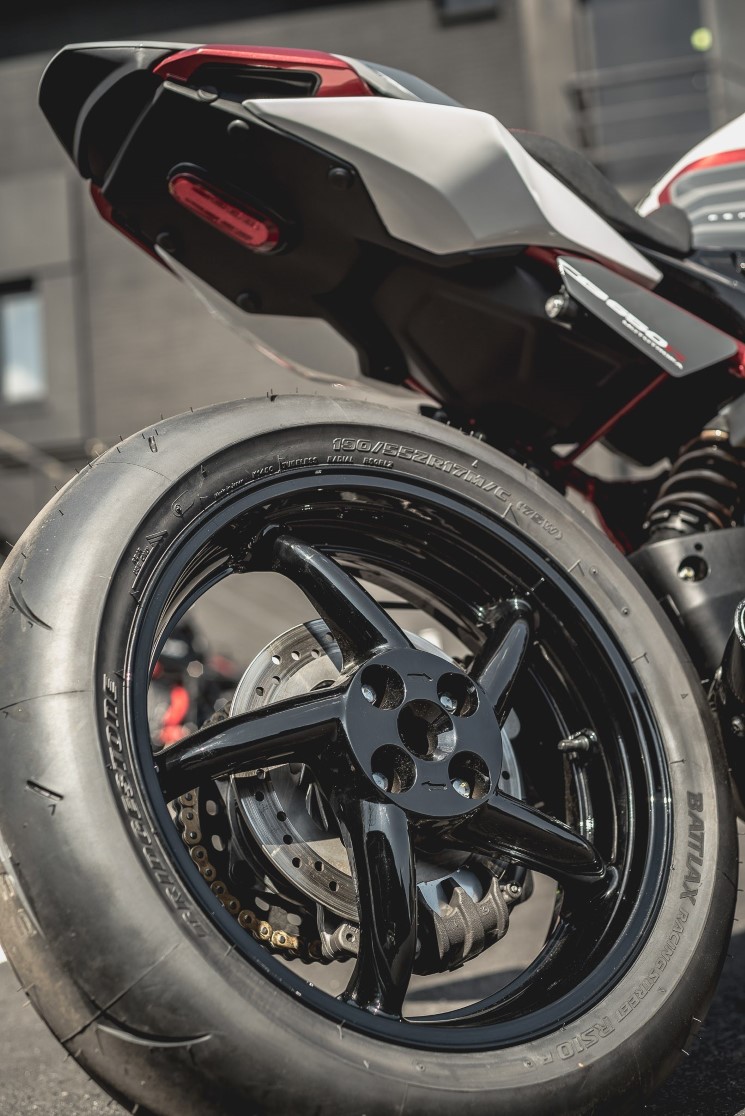 Garage_Dreams_Mototrofa