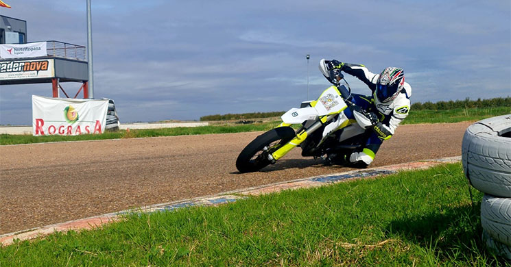 supermoto