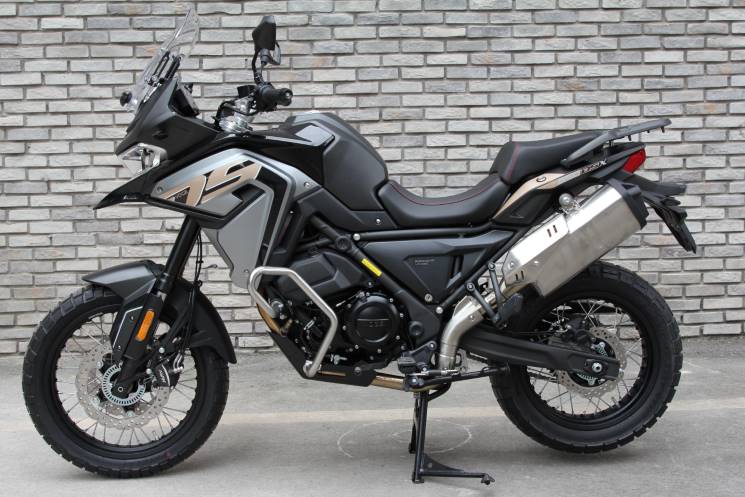 Voge650DS-2021