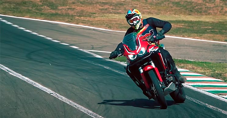 /AfricaTwin-SM.jpg
