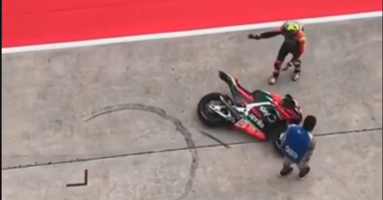 Aleix-Espargaro-Atropello-Fotografo.jpg