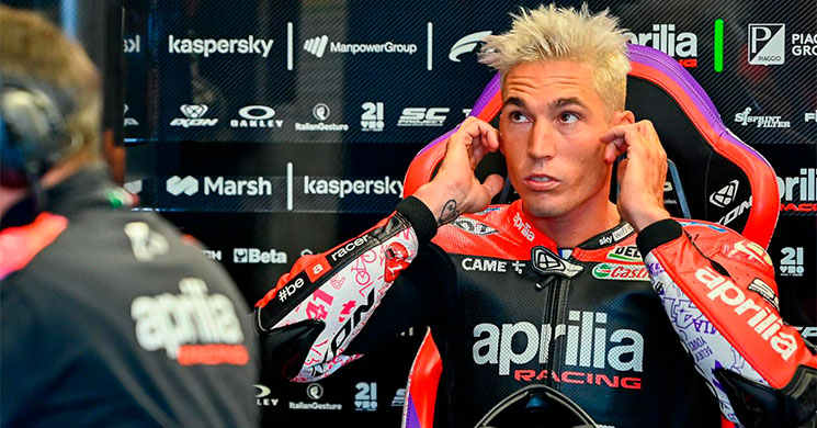 AleixEspargaro-234543.jpg