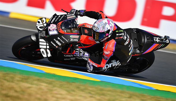 /AleixEspargaro-2543.jpg