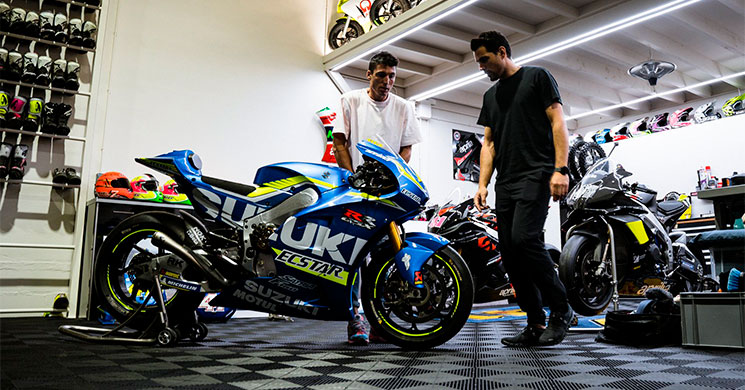 /AleixEspargaro-4354.jpg