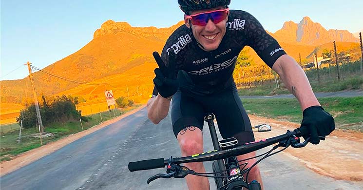 /AleixEspargaro-SouthAfrica.jpg