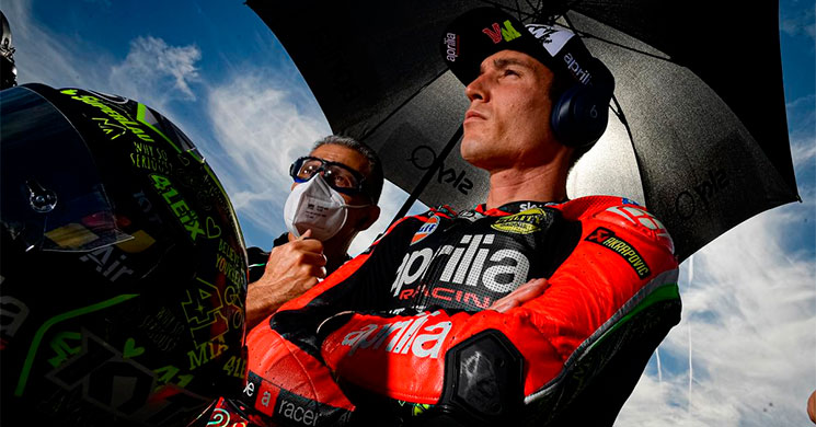 /AleixEspargaro452.jpg