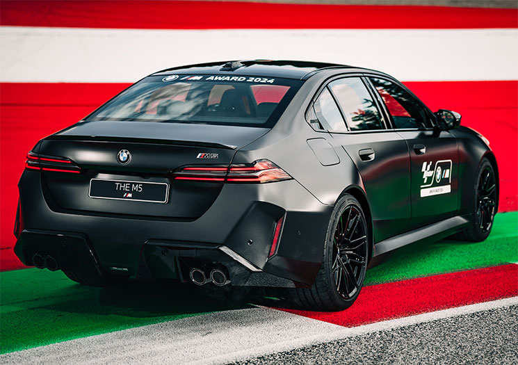 BMW-M5.jpg