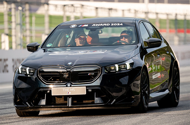 BMW-M5.jpg