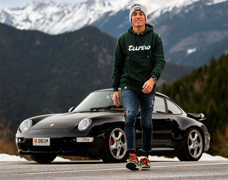 AleixEspargaroPorsche993Turbo.jpg