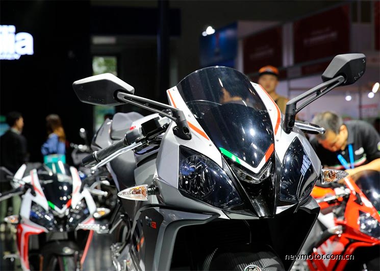 ApriliaGPR250