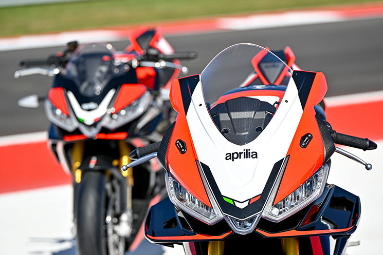 ApriliaRSV4-SE-09-SBK