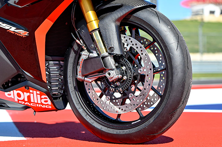 ApriliaRSV4-SE-09-SBK