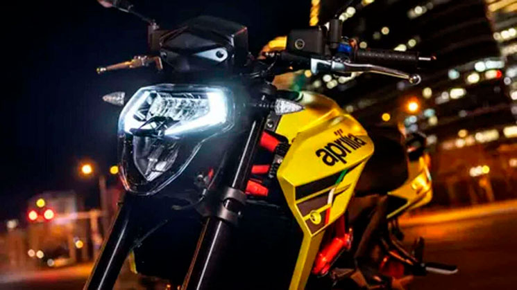 ApriliaShiver900.