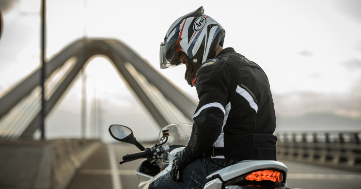 Lo que debemos tener en cuenta a la hora de elegir un casco de ciclismo 