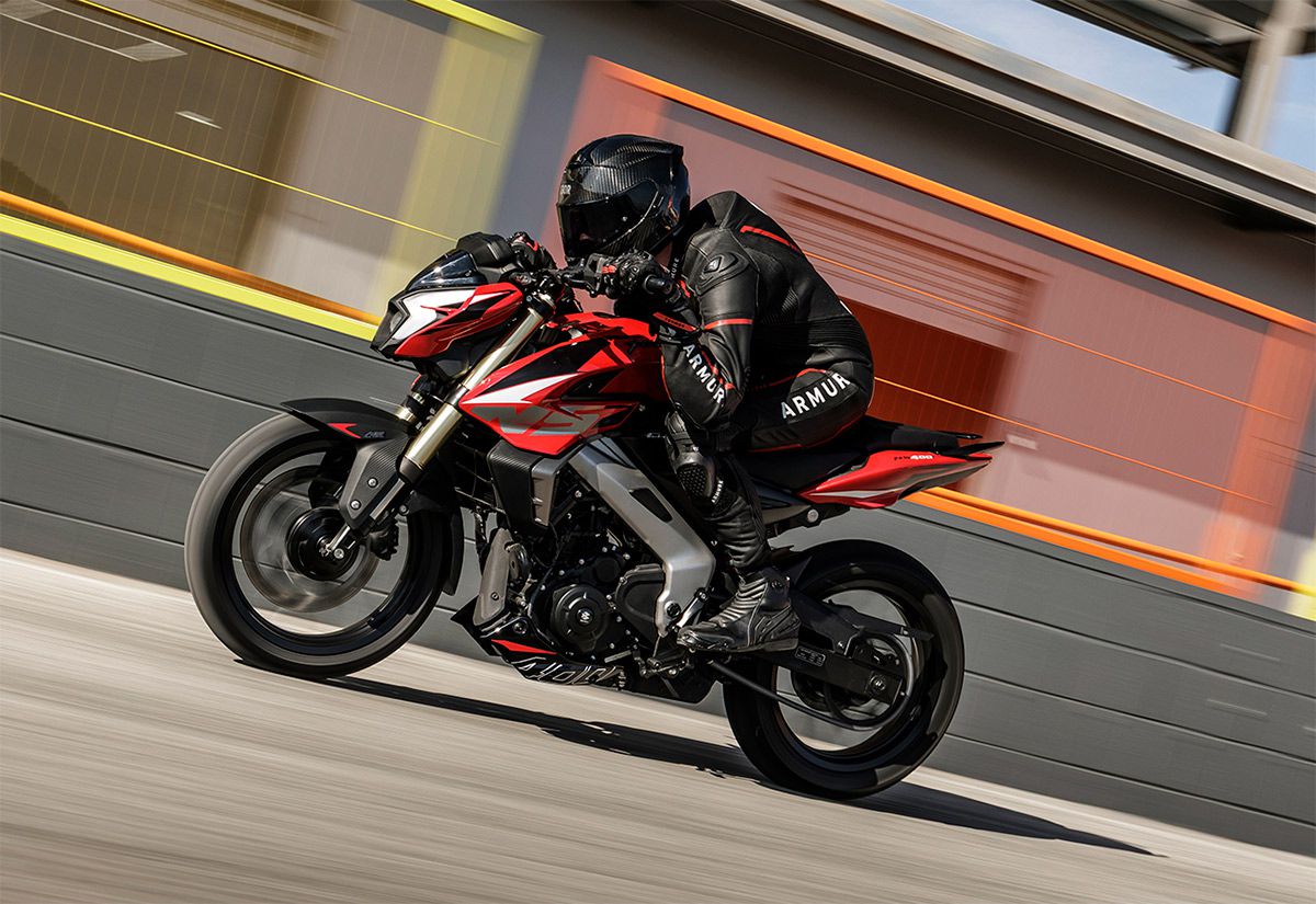 BAJAJPulsar400_compressed