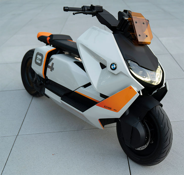 BMW-Definition-CE-04