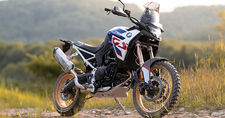 /BMW-F900GS-2024.jpg
