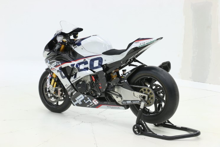 BMW-HP4-Race-MichaelDunlop