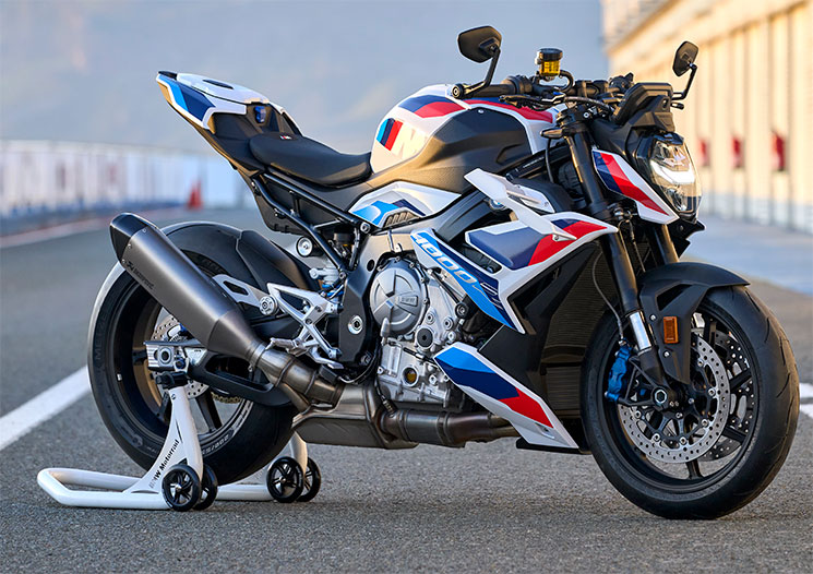 /BMW-M-1000-R-2023