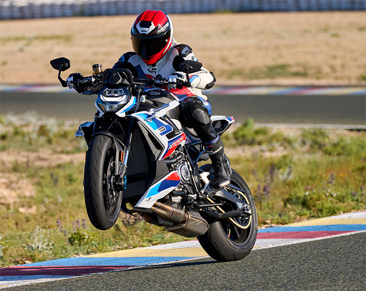 /BMW-M-1000-R-2023