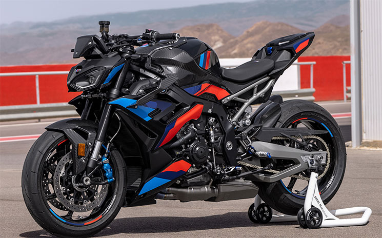 BMW-M1000R-2025