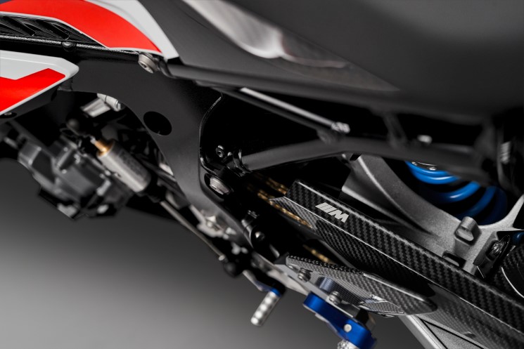 BMW-M1000RR-2021