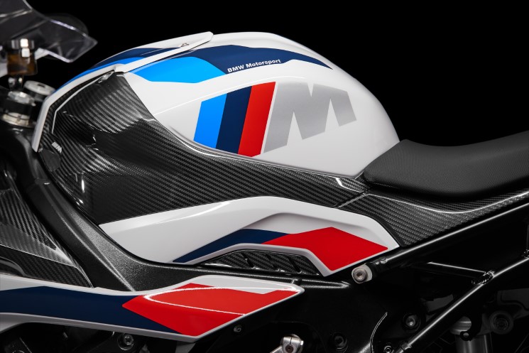 BMW-M1000RR-2021