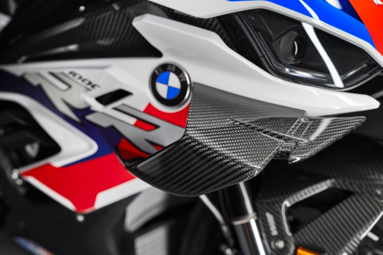 BMW-M1000RR-2021