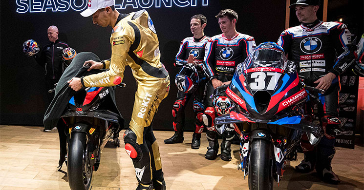 /BMW-M1000RR_2025.j