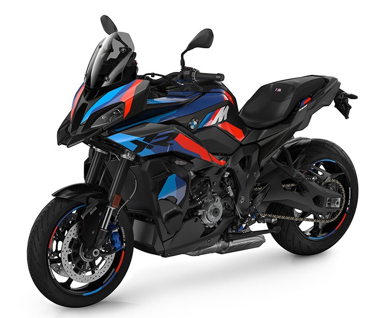 BMW-M1000XR-2024.jpg