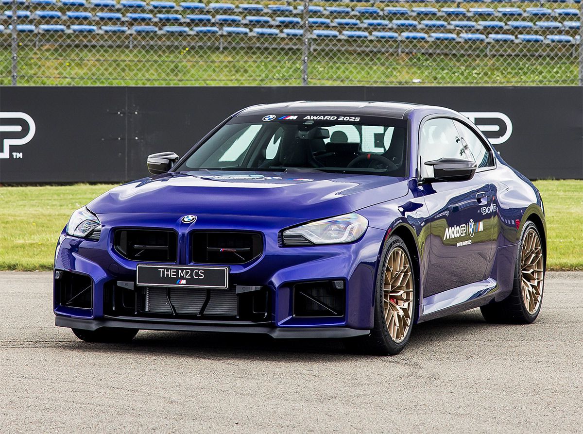 bmw m2 cs