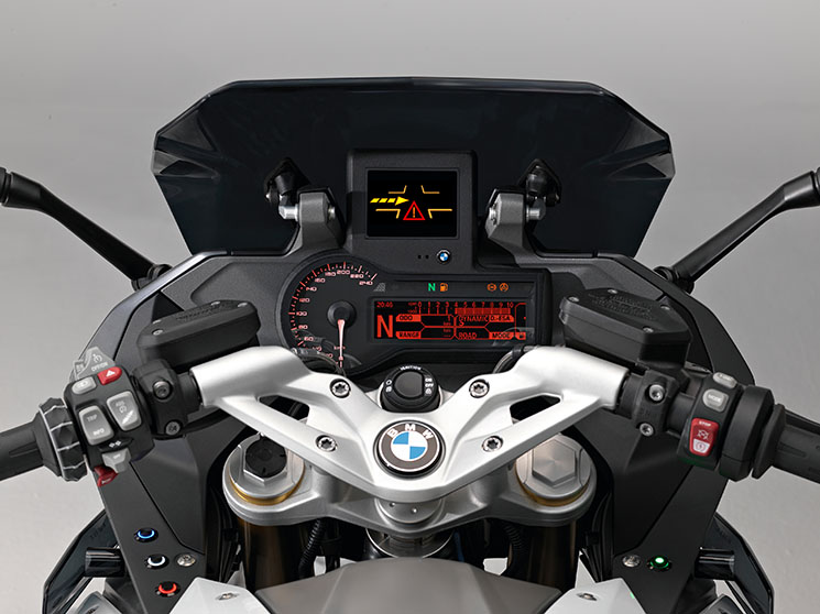 BMW-R-1200-RS-ConnectedRide-2.jpg
