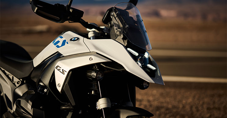 BMW-R1300GS-2024.jpg
