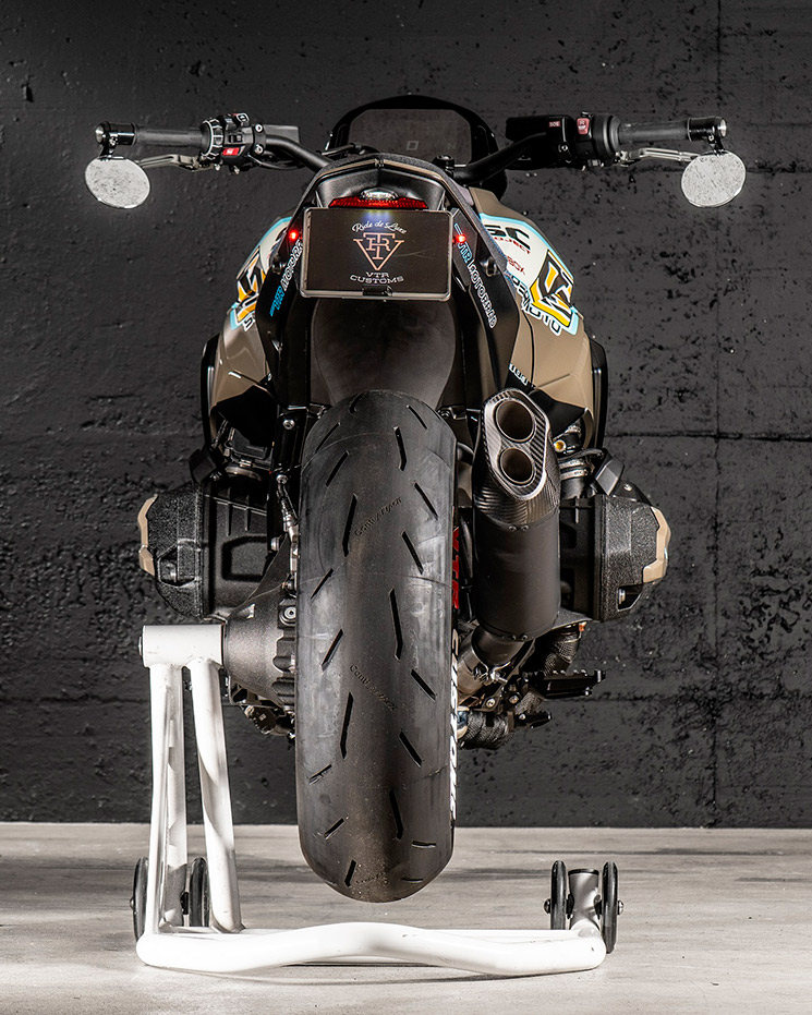 /BMW-R1303-GS.jpg