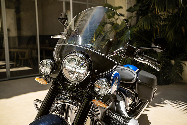 /BMW-R18-Classic-2025