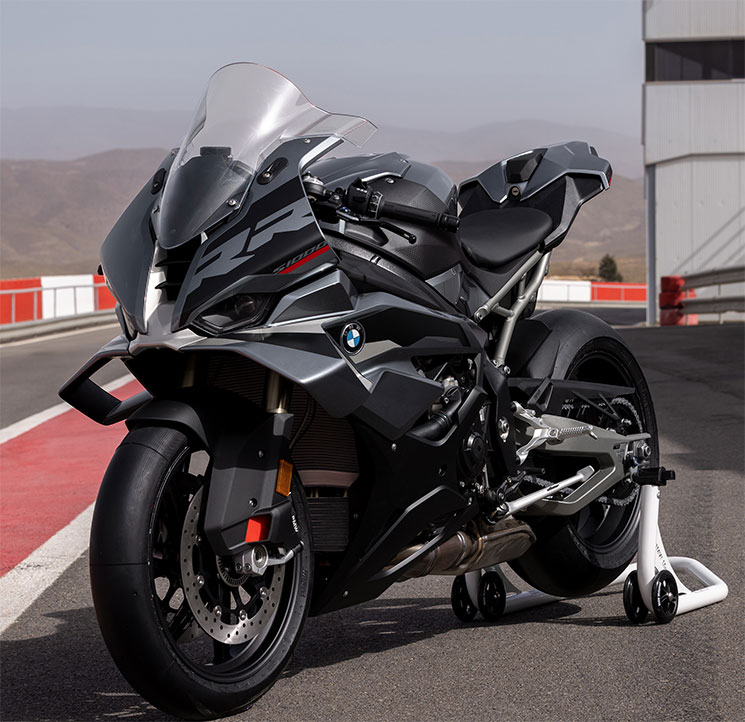 BMW-S1000RR-2025-