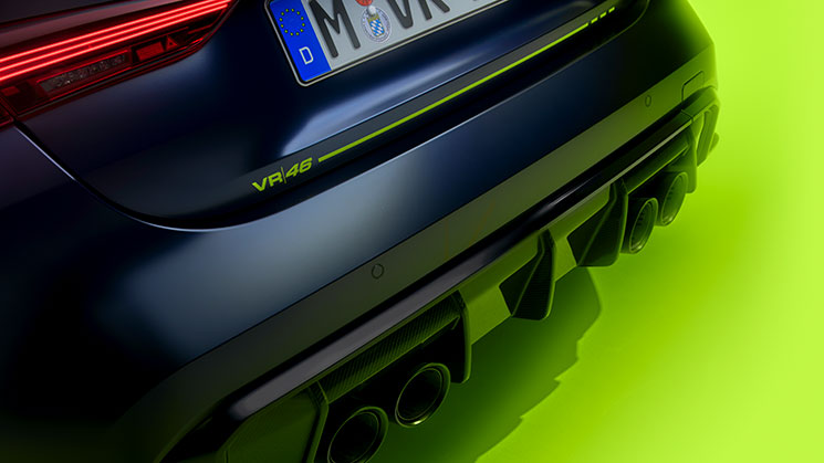 BMW-m4-cs-vr46
