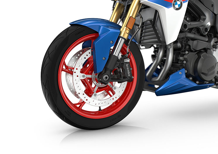 /BMWF900R-2025.jpg