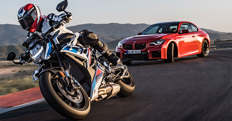 BMWM1000R-M2.jpg