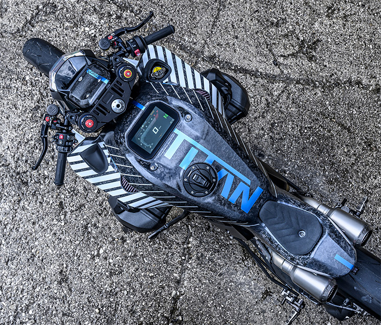 /BMWR1300R-TITAN-