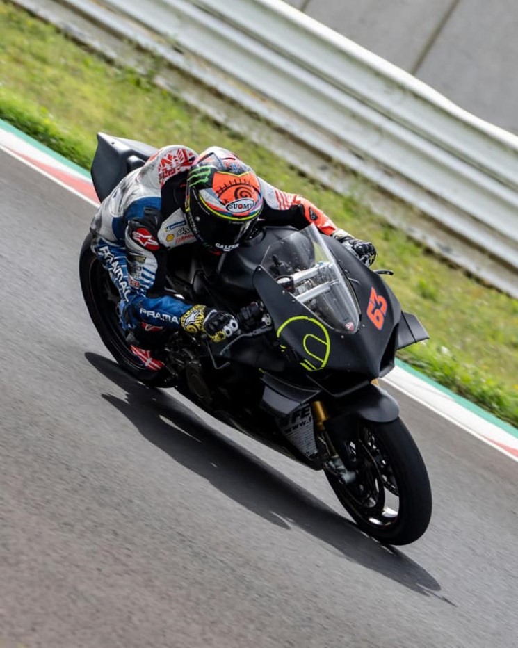 Bagnaia-Panigale-V4S