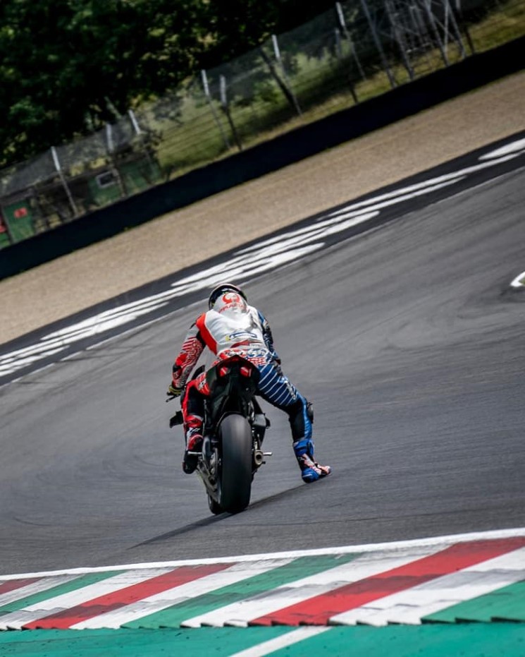 /Bagnaia-Panigale-V4